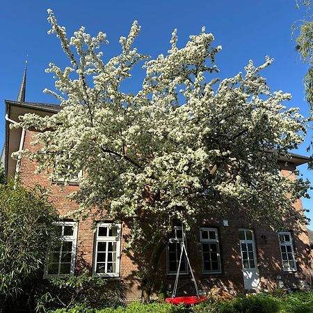 Bed and Breakfast Altes Pastorat Barmstedt Exterior foto